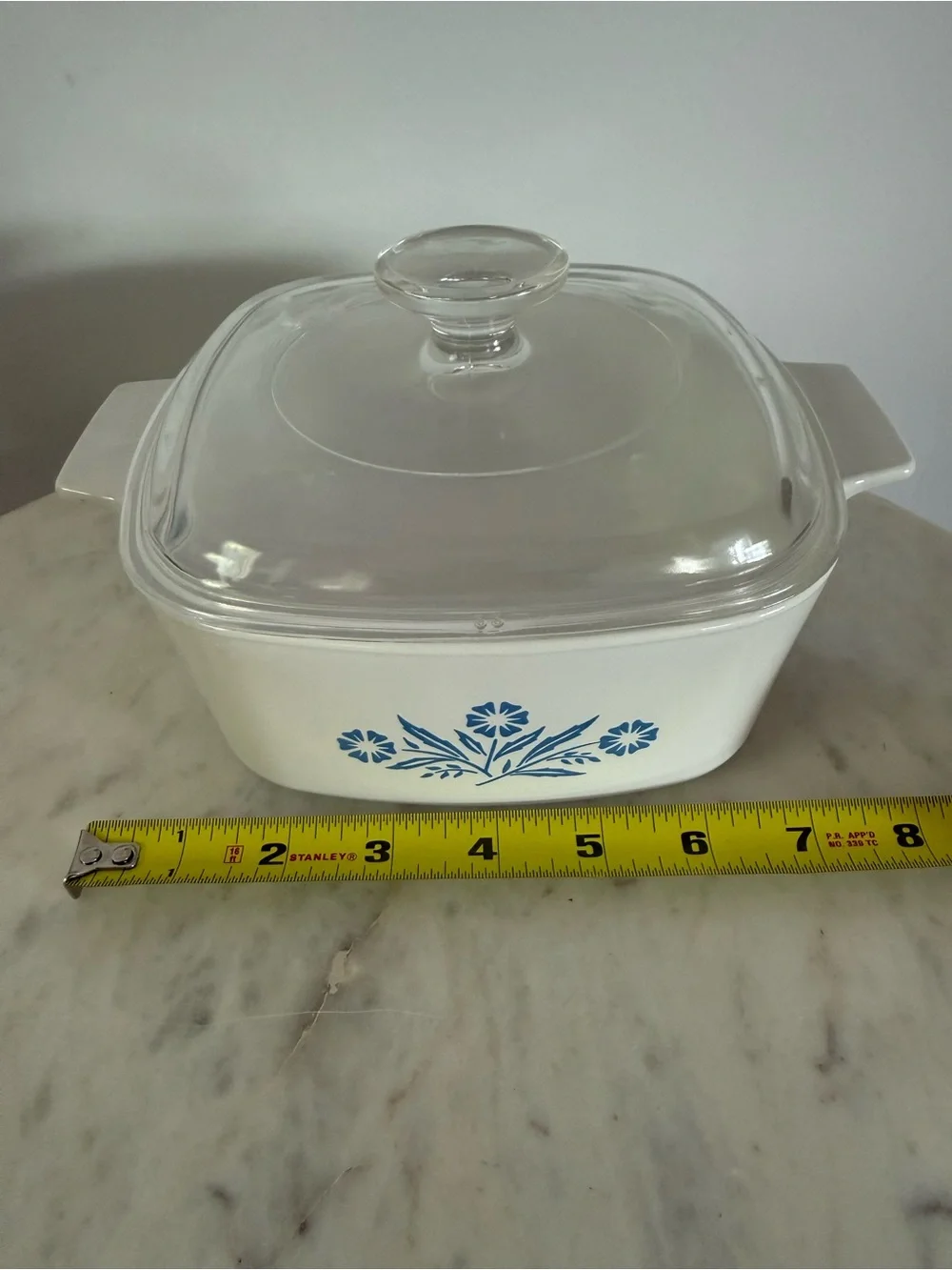 Corning Ware corn flower 1-1/2 qt with PYREX A7G lid A-1 1/2-B